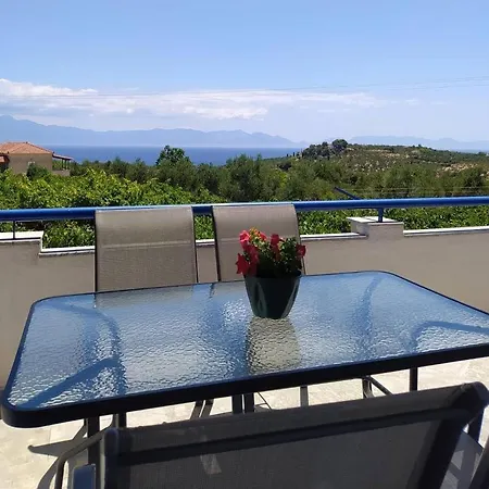 Vasilopoulos Estate Ii * Asíni